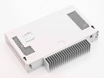 Маршрутизатор управляемый Mikrotik Описание Cloud Core Router CCR1009-7G-1C-PC (MNA31EC141103)